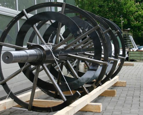 Getreide-Mischschnecke mit zwei gegenläufigen Schneckengewinden (linksgängig, rechtsgängig)