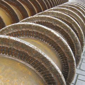 Hochverschleißfeste Schneckenwellen mit aufgepanzerten Schneckenflügeln