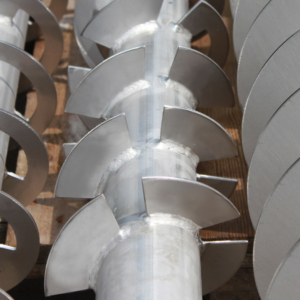 Schneckenwellen mit Vollblattgewinde, Paddelgewinde und Bandgewinde Schneckenwellen mit Vollblattgewinde, Paddelgewinde und Bandgewinde