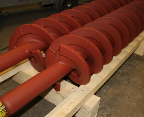 Schneckenwellen doppelgämgig mit zusätzlichen Verschleißsegmenten aus Creusabro