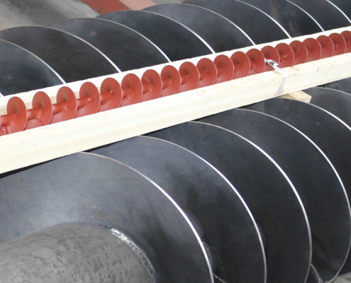 Schneckenwellen Ø100 und Ø750 Schneckenwellen Ø100 und Ø750