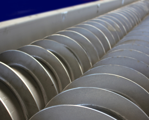 Kämmende Doppelschnecke mit Vollflügeln