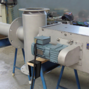 Ofenschnecke mit gekühltem Trog und gekühlter Schneckenwelle