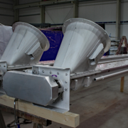 Schräg-Schneckenförderer mit Einlauftrichter