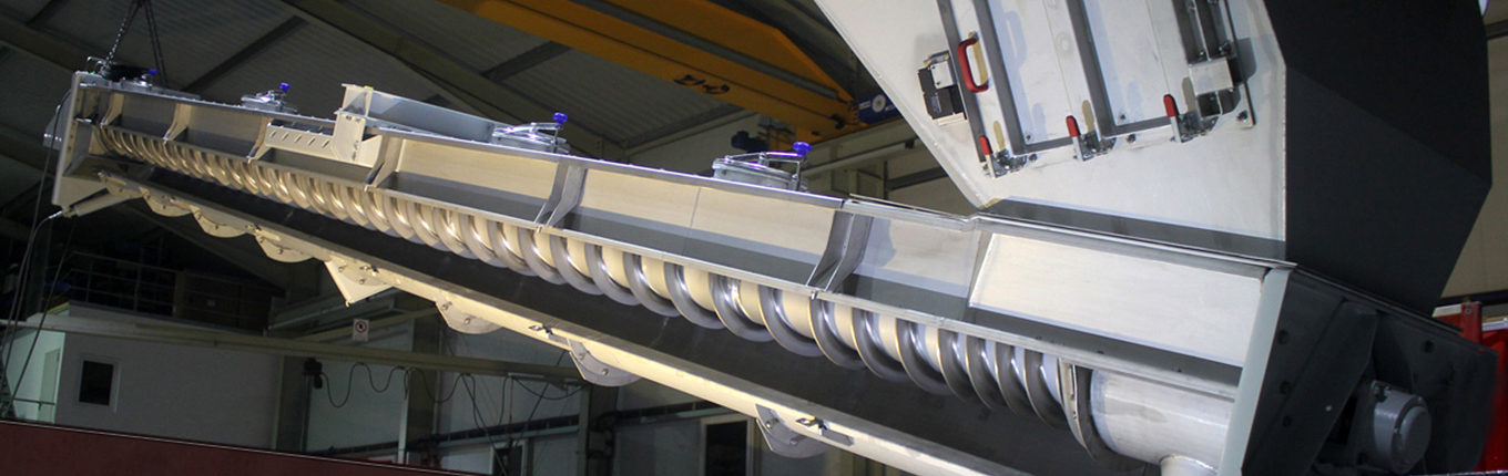 Großer Schneckenförderer in Produktion Großer Schneckenförderer in Produktion